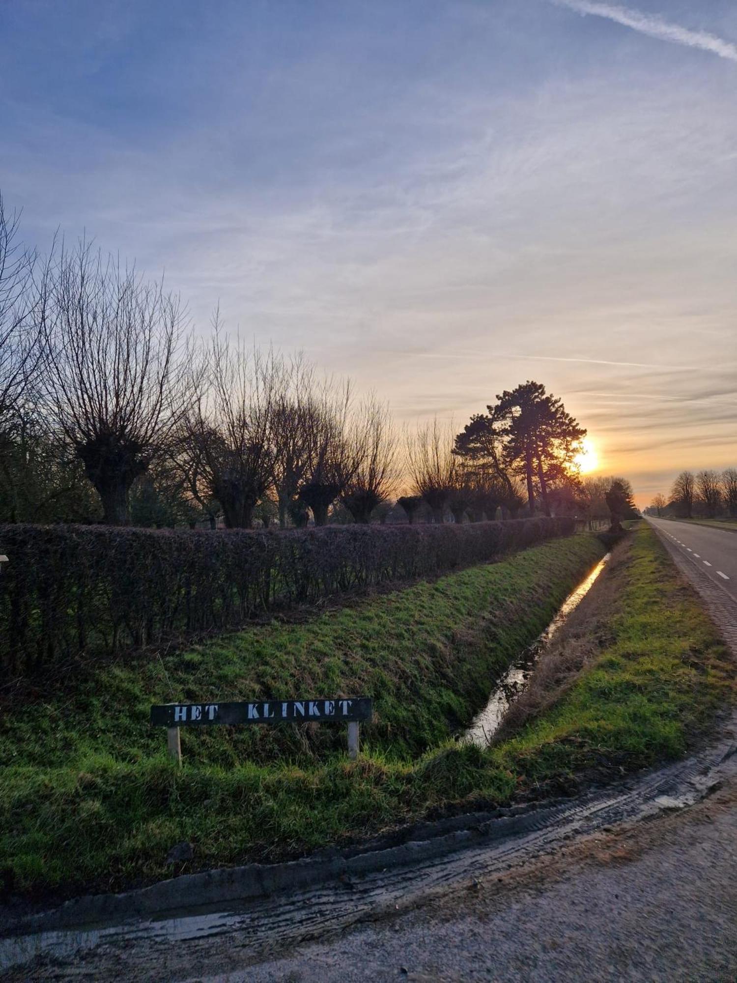 Villa De Bedstee Schoondijke Esterno foto